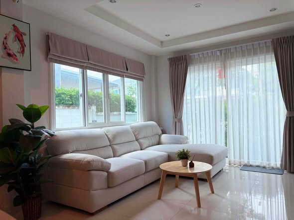 for Rent | Available from 1 August 2-storey detached house in a convenient location, perfect for families or expatriates