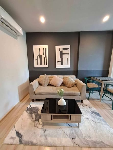 The Base Height In the city, ready to move in room area 34.35 sqm. the 8th floor fully furnished, sofa set, dressing table. Closet, coffee t