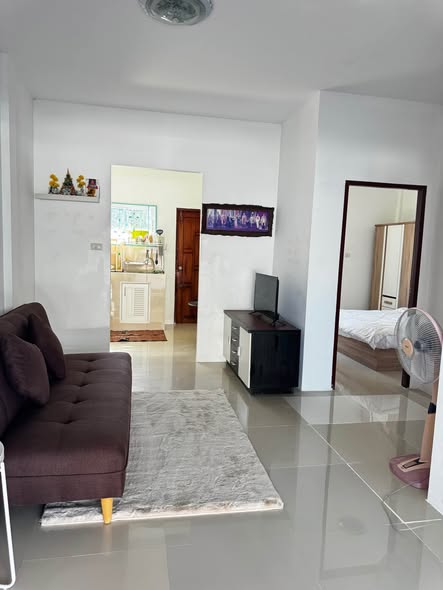 for rent at Chalong Per month 25,000 THB (one year contract) 2 bedroom and 2 restroom Closed to Villa market and Homepro Hayeak Chalong 3