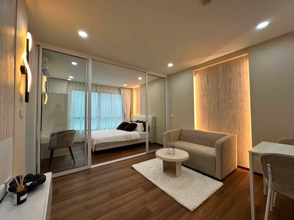ดีคอนโด ครีก ชั้น 4 ตึก เอ ขาย 2.29 ล้านบาท ขนาด 29.88 ตรม. ฟรีเฟอร์นิเจอร์ใหม่ทั้งห้อง ชุดเตียง โซฟา ตู้ผ้า แอร์ใหม่ ตู้เย็นใหม่ ชุดครัว IK
