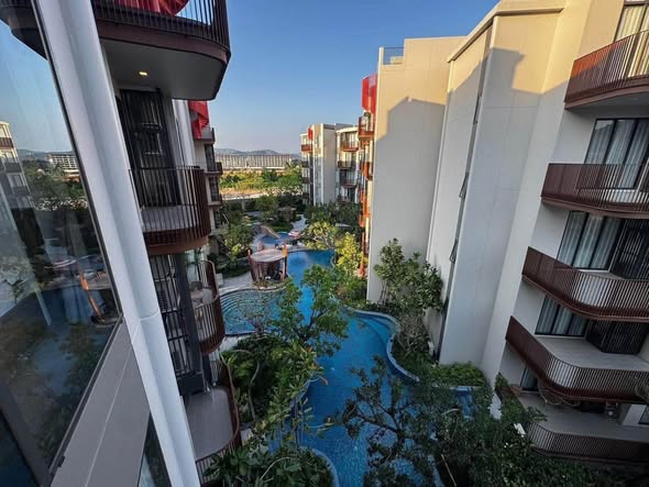 New condominium with 5 start facilities near Boat avenue and Bangtao beach Phuket For rental 12 Month contract price 65,000 THB per month On