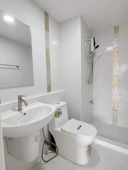for Rent – D Condo Kathu 4th Floor | Creek View | Quiet & Pleasant Atmosphere Fully furnished with brand-new furniture & appliances Sofa +