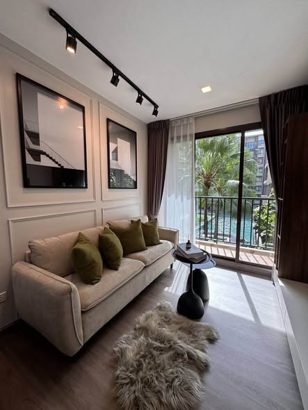ZCAPE 3 Phuket | ห้องวิวสระ ชั้น 3 พร้อมเข้าอยู่ คอนโดบรรยากาศดี วิวสระว่ายน้ําจากระเบียง ให้ความรู้สึกเหมือนพักรีสอร์ตทุกวัน รายละเอียดห้อง