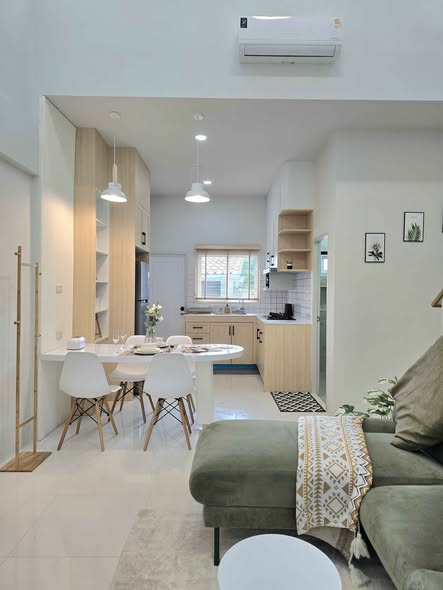 for Rent – Only 5 Minutes from Robinson Thalang Available Now