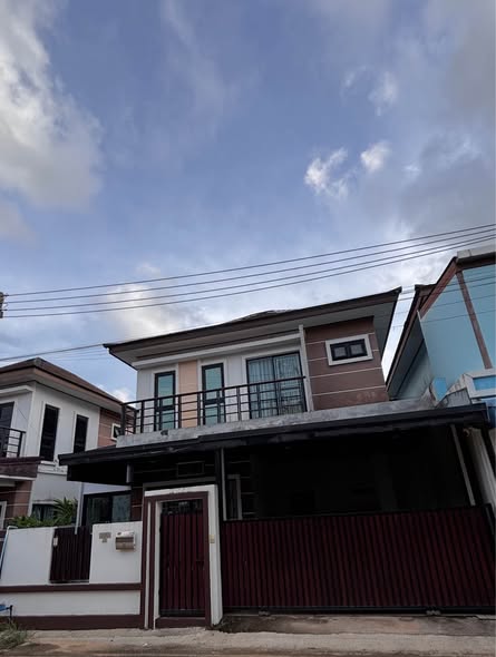 Available now Panason Bang Jo 35k per month for 1 year contract 2 bedroom 1 closet 1 office room 3 bathroom Move in 1 month advance 2 months