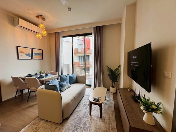 New condominium with 5 start facilities near Boat avenue and Bangtao beach Phuket For rental 12 Month contract price 65,000 THB per month On