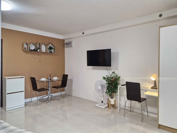 Available : The 12th Floor Condo — Only 10 Minutes Walk to Phuket Old Town