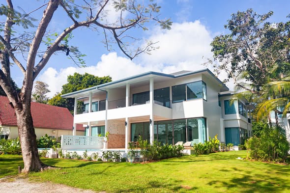Luxury 3-Bedroom Penthouse with a Private Pool & Stunning Sea Views Phuket, Thailand THB 200,000/month Exp