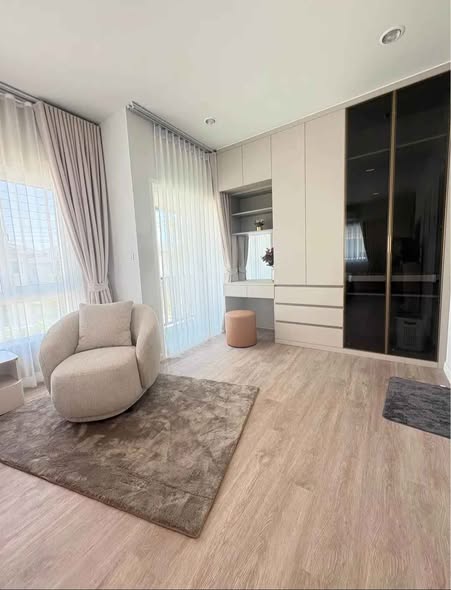 for rent by owner and agents welcome Saransiri Retreat Project Koh Kaew Land area: 220 sq m Usable area: 165 sq m Fully furnished house: 3