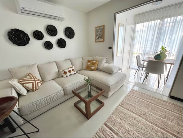 Luxury Kamala Apartment