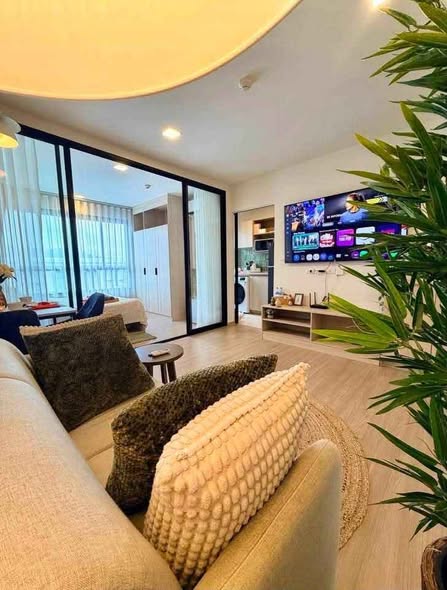 Monthly Rental – Dcondo Reef Phuket, Kathu Modern Minimalist Condo | Fully Furnished | Ready to Move In Enjoy comfortable living in this bea