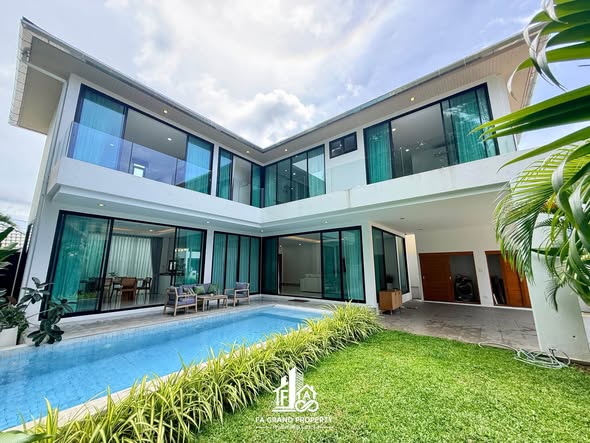 FOR SALE & RENT • Modern Pool Villa Located in Rawai Phuket Experience luxury living in one of Rawai’s most sought-after locations