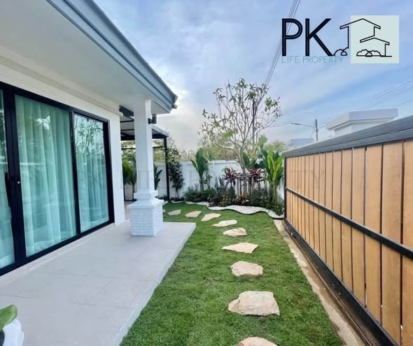 for Rent in "Blue Tree " 3 Bedrooms Cherng Talay ===================== Rental Price: 55,000 Baht/month (For 1 Year Contract) =============