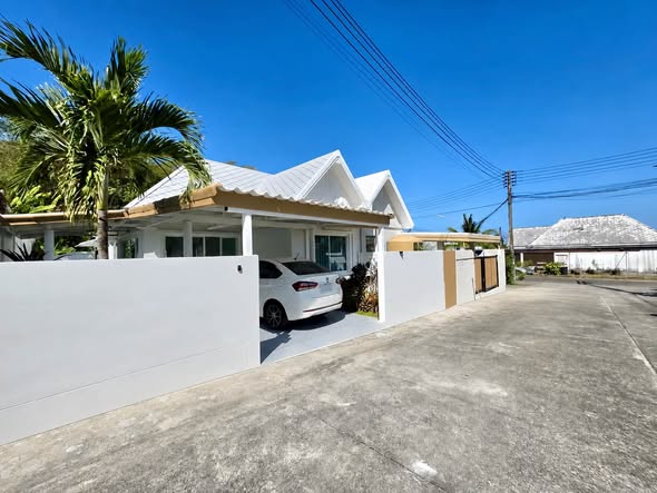 for Rent Near BISP, Robinson & East Coast Beaches | Pa Khlok, Phuket Peaceful Living in a Prime Location Move-in ready with a spacious pri