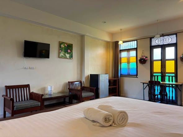 Avalaible Now , Pets Friendly, Free Cleaning 1BR Apartment in Chalong | Phuket Weekly / Monthly / Long-term Large 1Bedroom Apartment with Ga