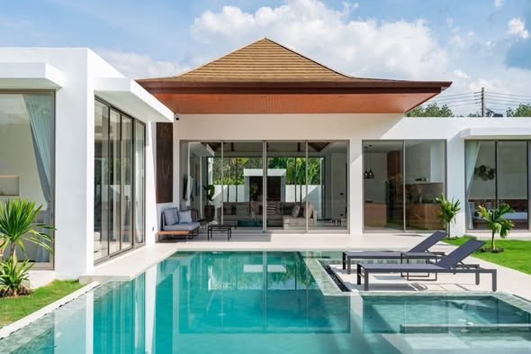 FOR SALE AO NANG, KRABI Discover an exceptional private pool villa offering luxury, space, and complete privacy—just 8 minutes from Noppha