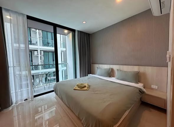 3 km) - Central Patong (3 kms) - Makro Patong (4 kms) 1 Bedroom (40 sq