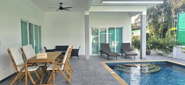 for rent in Rawai, Phuket PROPERTY HIGHLIGHTS: Private Swimming Pool with outdoor shower Western Kitchen Landscaped tropical garden Car ar