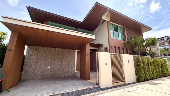 Private Pool Villas Cherng Talay • 4 BEDROOMS • 4 BATHROOMS • 1 POWDER ROOM • MULTI FUNCTION AREA • PANORAMA POOL VIEW COMMON AREA • 2 CARPA