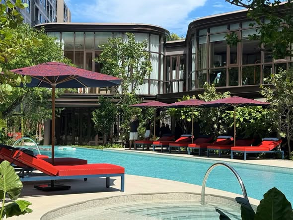 for Rent – The Base Cherngtalay, Phuket Beautiful pool-view unit available now