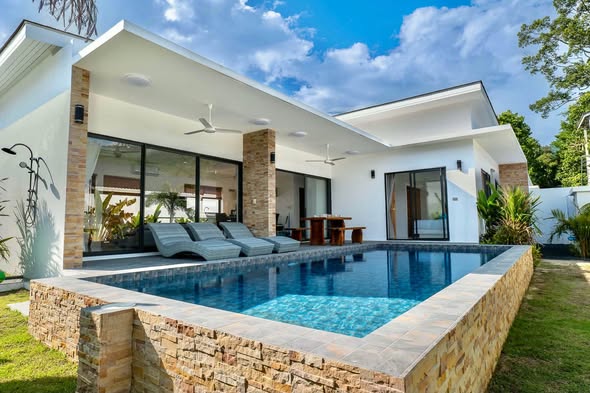 for Rent Lamai, Koh Samui Experience tropical luxury in this brand-new modern private pool villa in the peaceful area of Lamai
