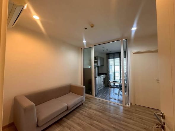 FOR RENT: The Base Height Phuket เดอะ เบส ไฮท์ ภูเก็ต 15,000 บาท/เดือน Room Details • 1 Bedroom • 1 Bathroom • Size: 34
