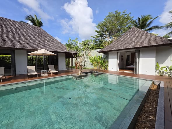 s from Layan, Bang Tao Beach, Boat Avenue and Porto de Phuket и ещё 14 220 000 ฿ · ถลาง, ภูเก็ต 4 спальни · 4 санузлов · Дом Отправить сообщ