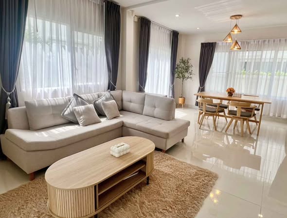 for rent Supalai Palm Springs Bangjo, Cherngtalay 3 bedrooms (one room is empty for multi-use) 2 bathrooms Dishwasher, washing machine pro