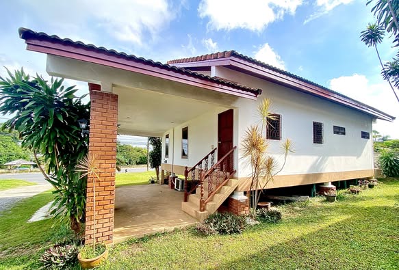 for Rent | Free Water & WiFi | Short-Term & 6-Month Lease Available Looking for a spacious, comfortable home in a peaceful setting