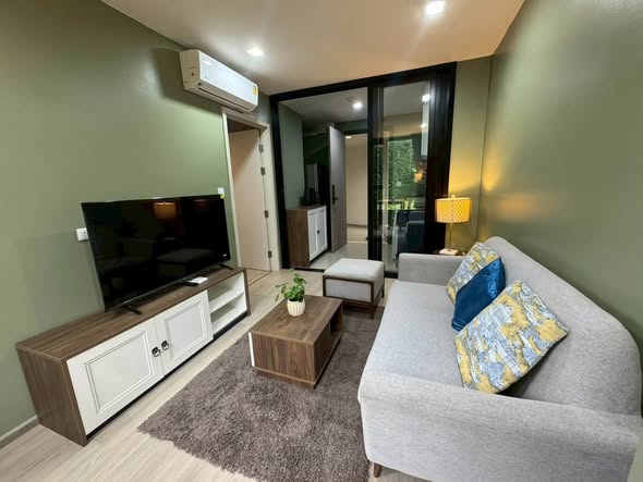 DH895 The Base Central Phuket 1 Bedroom 1 bathroom 1 th floor Building A Garden view Fully Finished Ready to Move in For more inf