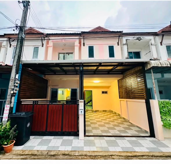 บ้านให้เช่า! ภูเก็ตอินเตอร์วิลล่า (รับแมว ) พิกัด ราไวย์ 3 ห้องนอน 2 ห้องน้ํา ค่าเช่า เดือนละ 25,000 บาท (รายปี) (ประกัน 2 ล่วงหน้า 1) เฟอร์