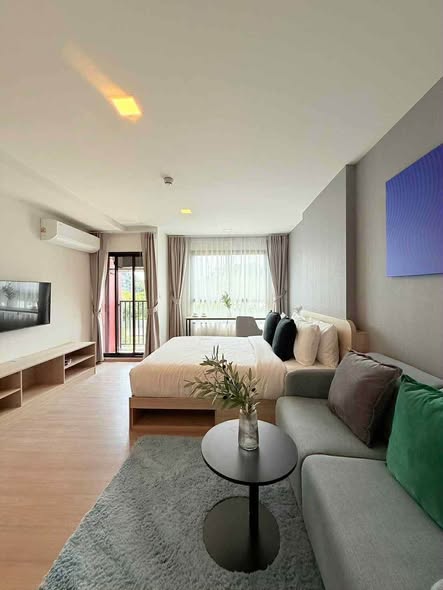 for rent - The Base Bukit Location : Wichit 1 Bedroom, 1 Bathroom 1 kitchen Building C , 3rd Floor Ready to Move in Free Internet Rental P