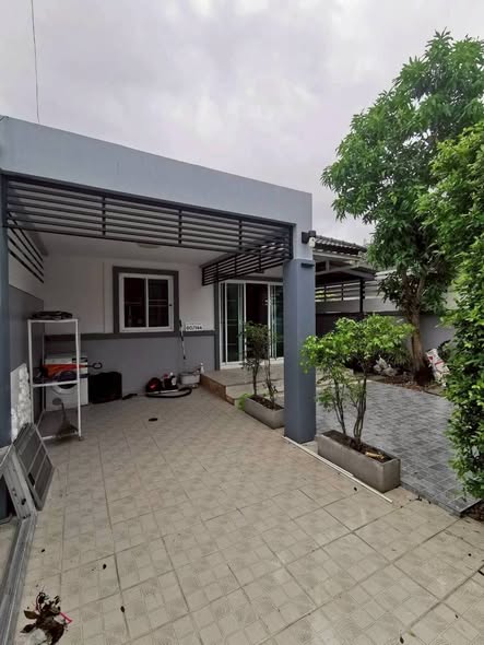 for rent at Nabon