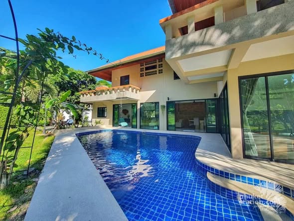 for RENT 100,000 baht/month 1 year rent 130,000 baht/month 6 month rent Nov-April 150,000 Baht/Month Dec-Jan 200,000 Baht/Month Land size