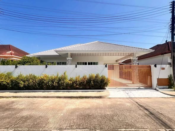 for Rent in Thalang, Phuket Neramit 1 Village, Pa Khlok, Thalang, Phuket Available from 1 August 2026 Looking for a peaceful, comfortable