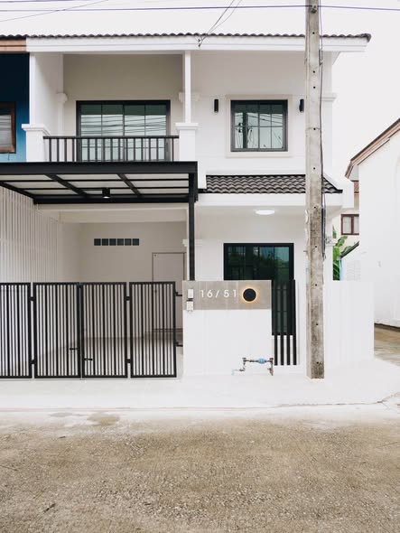 Phuket Inter Villa Koh Kaew ทาวน์เฮ้าส์ 2 ชั้น หลังมุม หมู่บ้านภูเก็ตอินเตอร์วิลล่า เกาะแก้ว ราคาพิเศษเพียง