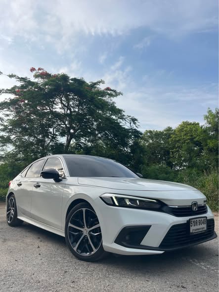 for rent Honda civic RS Top series 2