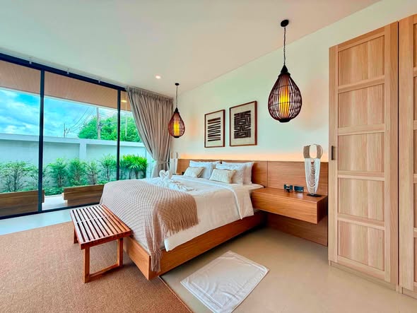 FOR RENT | PAKLOK, PHUKET Experience peaceful island living in a brand-new private pool villa, perfectly located with easy access to Phuke