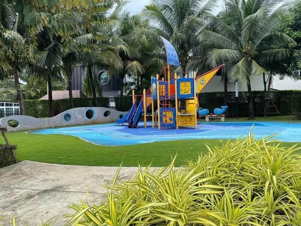 for Rent at Supalai Bella Thalang | 3 Bedrooms • 2 Bathrooms • Private Garden | 45,000 THB/Month (Includes High-Speed Internet, Common Are