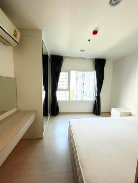 Aspire Erawan Tower B 9,000 baht 1 bedroom Ready to move in Electricity and water unit (government unit rate) No service charges Con