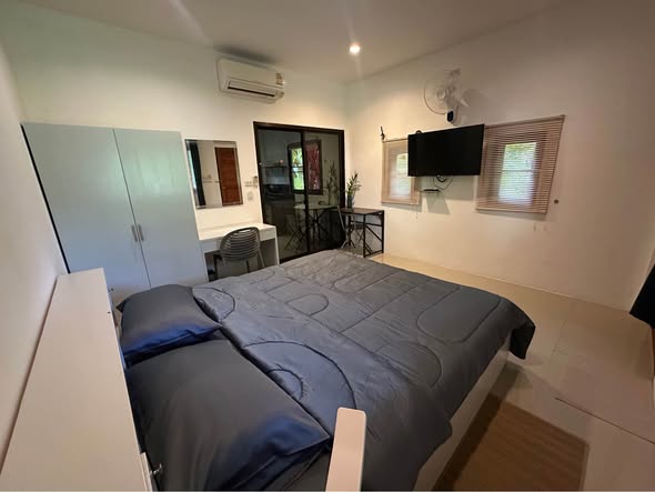 for rent - newly renovated OWNER POST The Boom House @Rawai 15,000 baht per month (1 year contract) 1 month deposit Fully furnished, comm