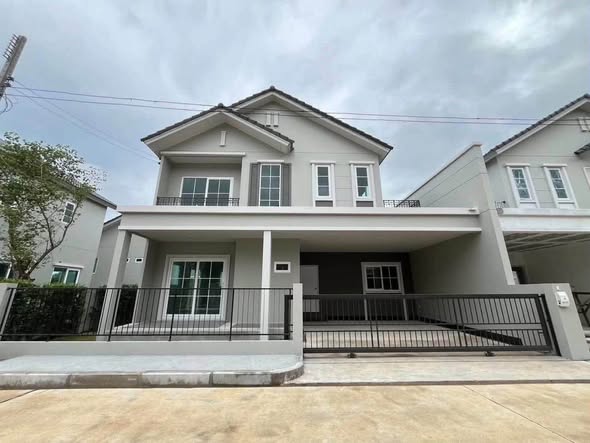 ual contract) 🔺2 months Deposit + 1 month Advance • included monthly house cleaning Property details : • 166 sq