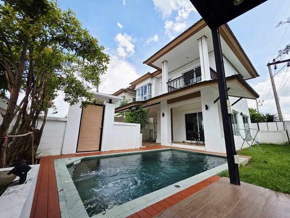 for Rent | Pa Klok, Phuket Pa Klok, Phuket Enjoy peaceful living in this beautiful corner house featuring a private swimming pool and outd