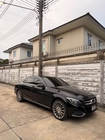 Mercedes-Benz c350e Phuket  2,400THB/day 38,000THB/month Long-term rentals negotiable. Security deposit: 10,000 THB