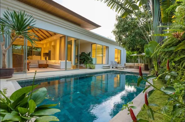 for rent at Trichada villa pasak4: Single storey 4 bedroom +1 office room and 3 bathroom with a private pool, garden and private parking a