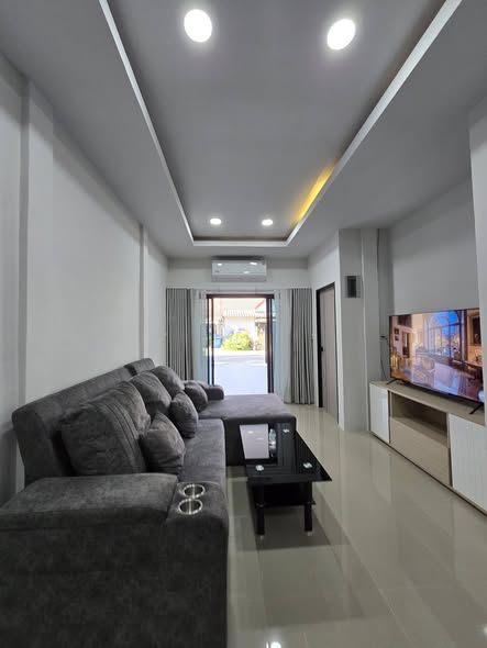 for rent near Robinson Lifestyle Chalong & Oak Meodow School