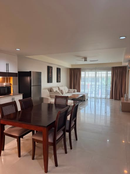 После ремонта! Просторные 2-комнатные апартаменты 116 м2 в Palm Breeze Resort, Най Харн Palm Breeze Resort, Nai Harn 116 м2 | 5 этаж Простор
