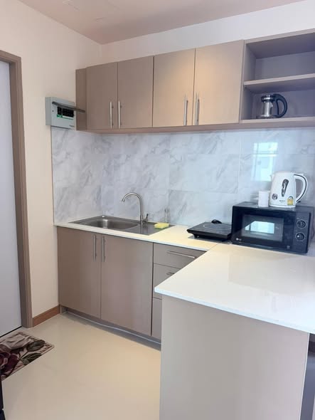 FOR SALE: Ratchaporn Place — Kathu, Phuket** 1 Bedroom | 1 Bathroom | 36 SqM | Floor 7 Sale Price: ฿2,700,000 (฿75,000/SqM) Fully renovate