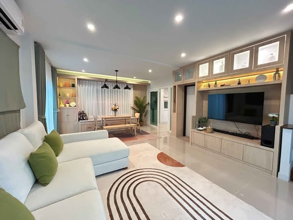 for rent Suplai Bella Thalang *** Ready to move in June 2026*** Location Thalang •4 Bedrooms •2 Bathrooms • Buildin Kitchen • 1 Working ro