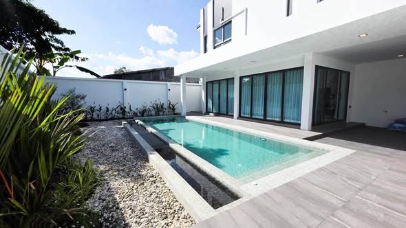 12R0539 Luxury Pool Villa | 3 Bedrooms Prime location near Robinson Talang Elevate your lifestyle with this stunnin